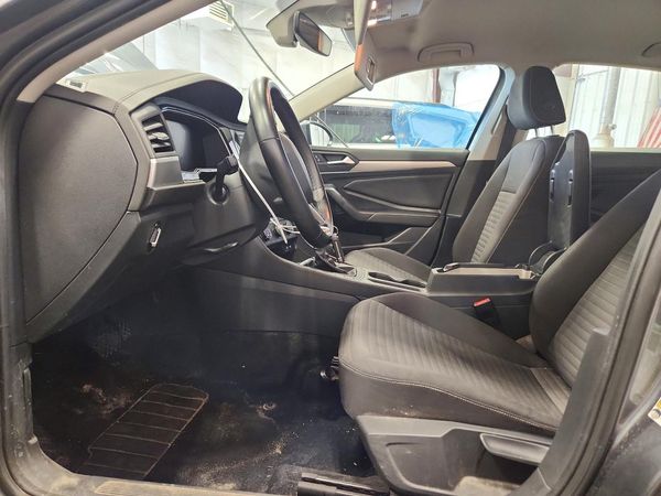 2022 VOLKSWAGEN JETTA