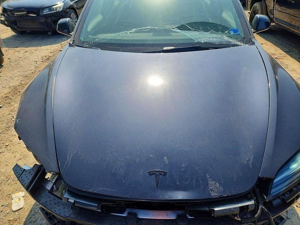 2026 TESLA MODEL 3