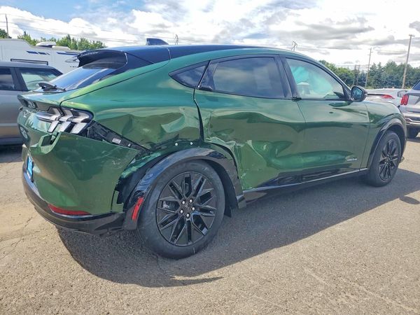 2026 FORD MUSTANG Premium