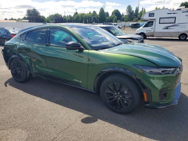 2026 FORD MUSTANG Premium