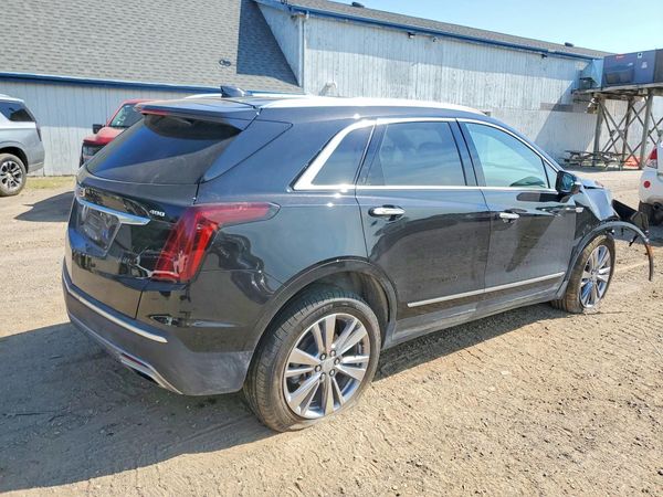 2024 CADILLAC XT5 Premium Luxury
