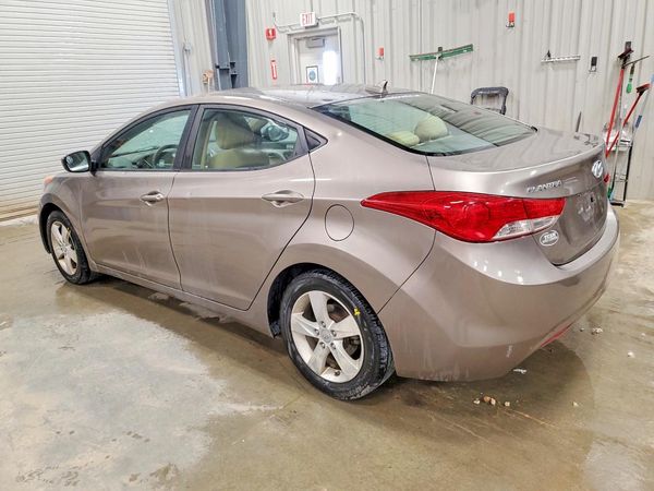 2012 HYUNDAI ELANTRA