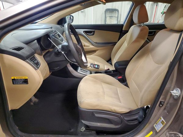 2012 HYUNDAI ELANTRA