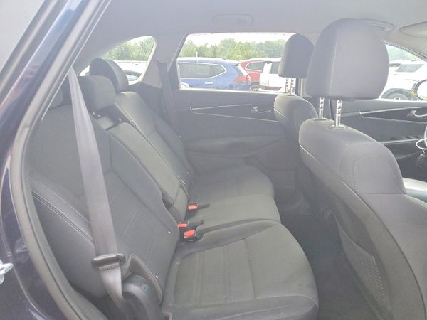 2020 KIA SORENTO L, LX, S