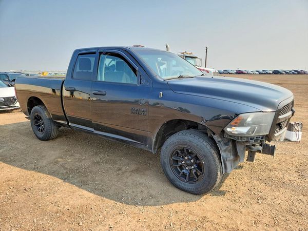 2018 RAM 1500 ST