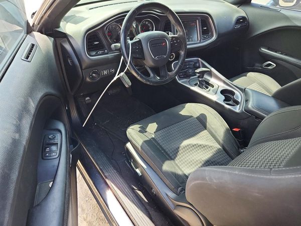 2016 DODGE CHALLENGER