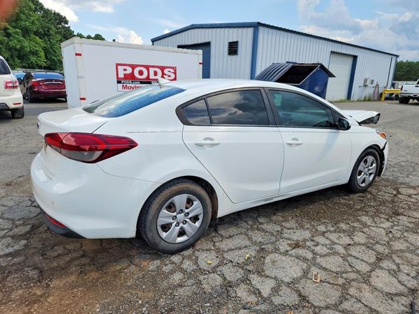 2018 KIA FORTE LX Base