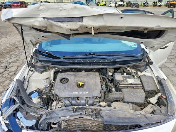 2018 KIA FORTE LX Base