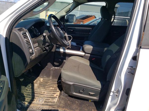 2018 RAM 1500 SLT