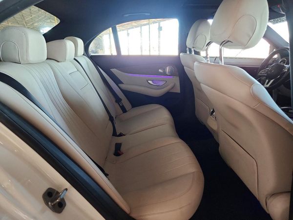 2019 MERCEDES-BENZ E E300