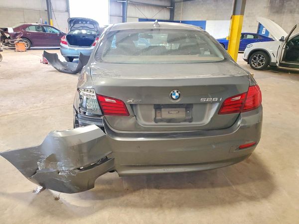 2015 BMW 528 xDrive