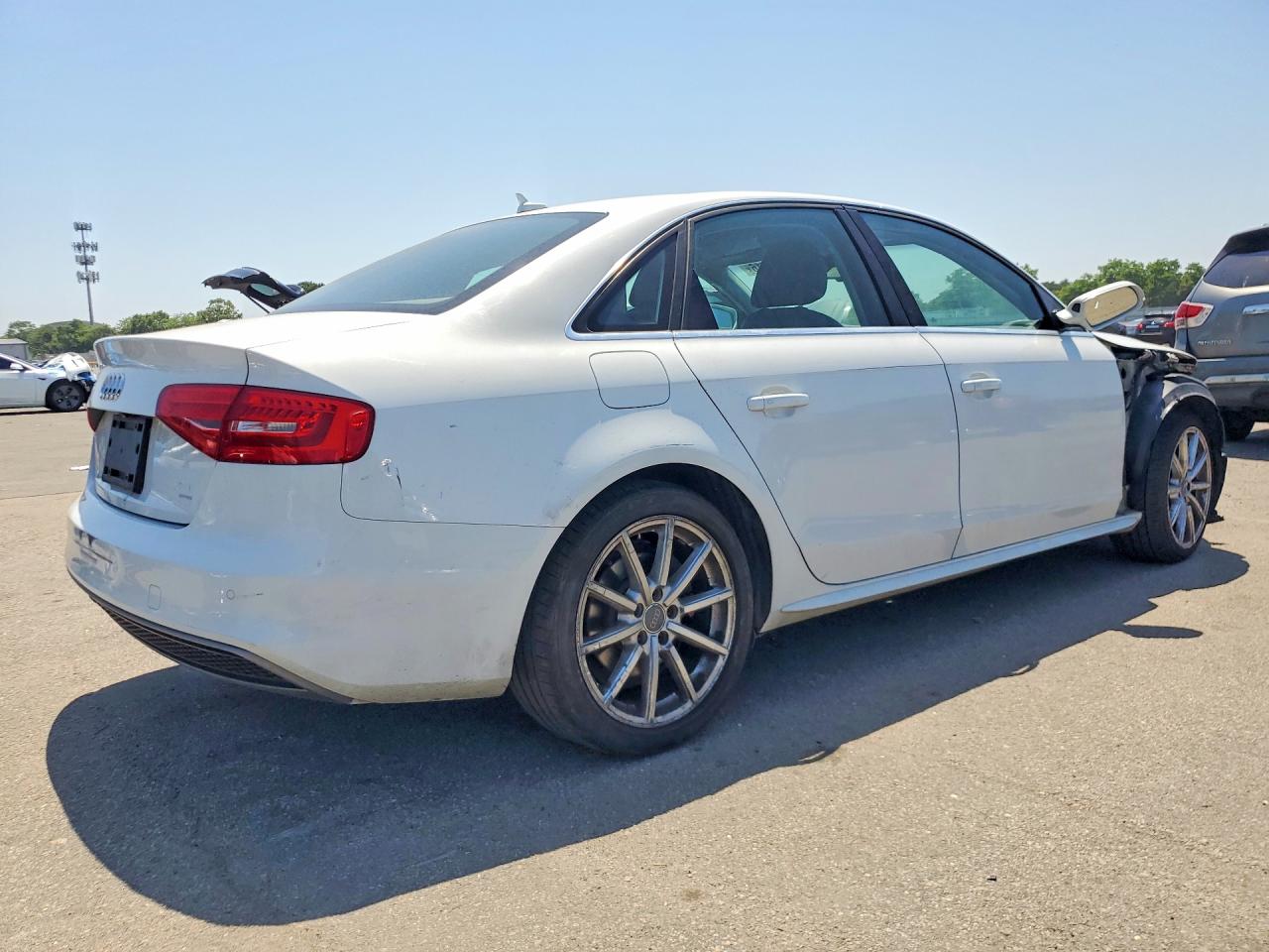 2015 AUDI A4 quattro Premium Plus