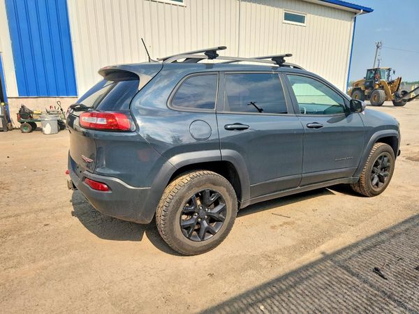 2016 JEEP CHEROKEE TRAILHAWK 4X4