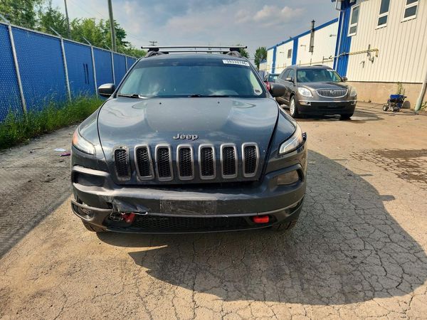 2016 JEEP CHEROKEE TRAILHAWK 4X4