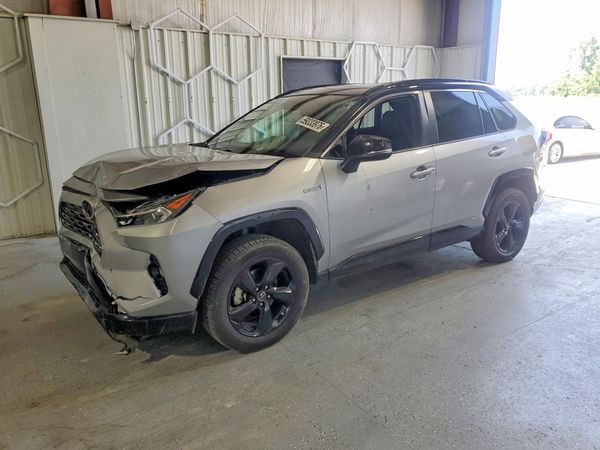 2019 TOYOTA RAV4 XSE HV 4WD