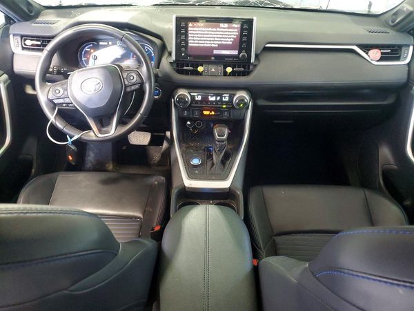 2019 TOYOTA RAV4 XSE HV 4WD