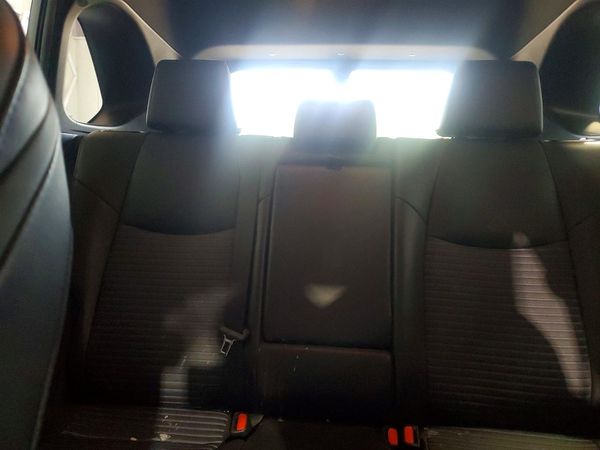 2019 TOYOTA RAV4 XSE HV 4WD