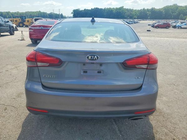2017 KIA FORTE EX