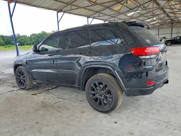 2017 JEEP GRAND CHEROKEE LAREDO 4X4