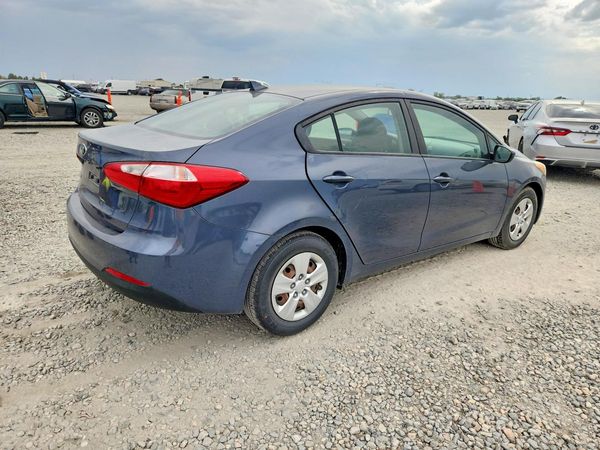 2016 KIA FORTE GL (Middle-Low Grade)