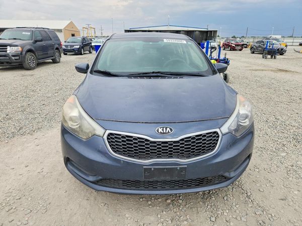 2016 KIA FORTE GL (Middle-Low Grade)