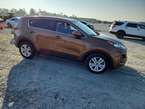 2017 KIA SPORTAGE LX