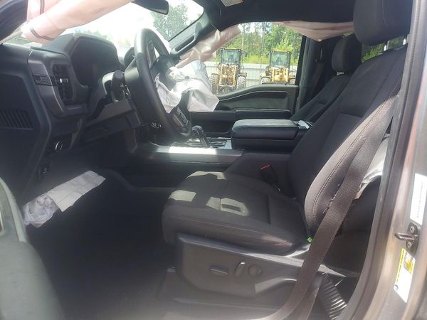 2025 FORD F150 XLT — DENT
