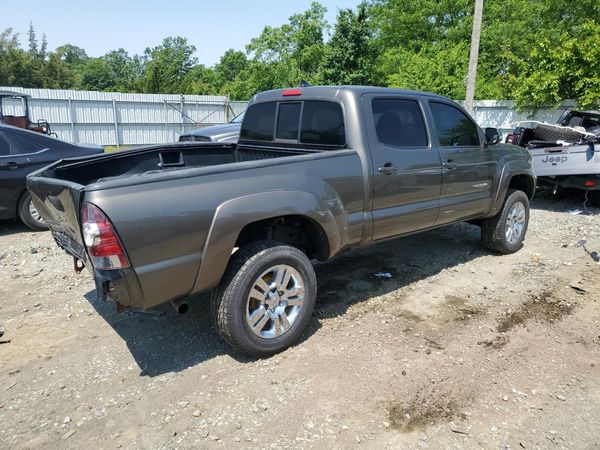 2012 TOYOTA TACOMA