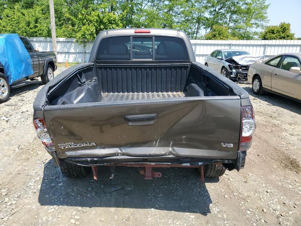 2012 TOYOTA TACOMA