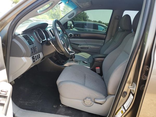 2012 TOYOTA TACOMA