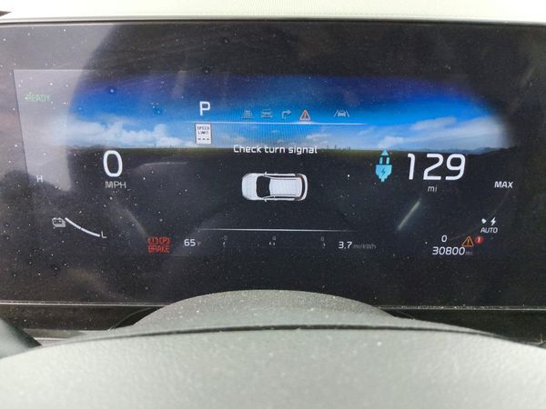 2024 KIA NIRO Wind