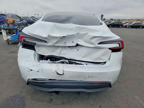 2025 TESLA MODEL 3