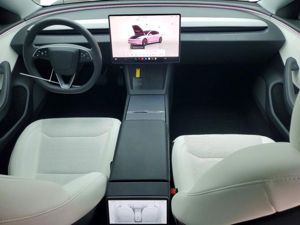 2025 TESLA MODEL 3