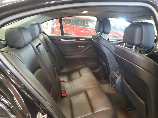 2012 BMW 5 SERIES 528I