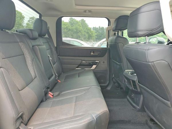 2024 TOYOTA TUNDRA Others