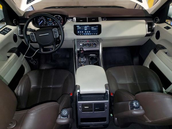 2017 LAND ROVER RANGE ROVER SPORT HSE