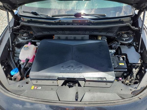 2024 KIA NIRO Wind — Engine bay