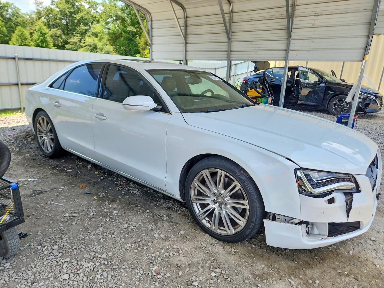 2013 AUDI A8