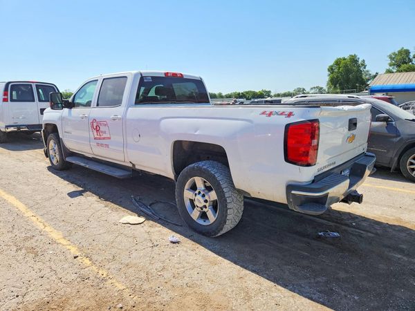 2017 CHEVROLET SILVERADO LT