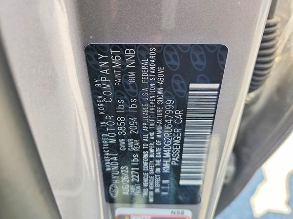 2024 HYUNDAI ELANTRA SEL