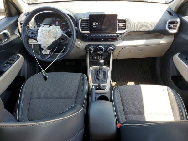 2023 HYUNDAI VENUE SEL, Limited