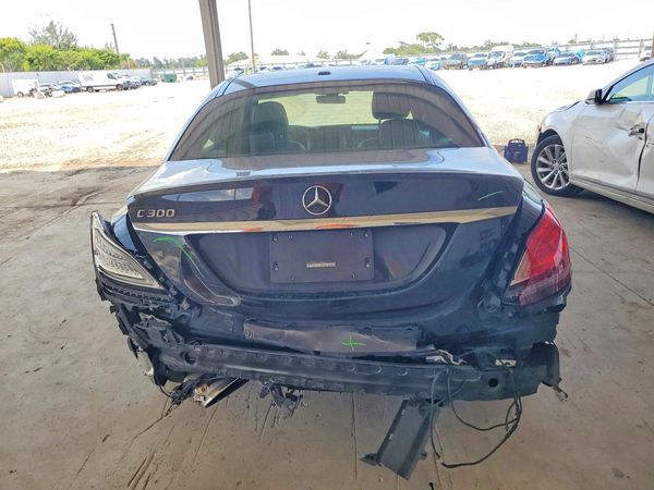 2019 MERCEDES-BENZ C C300