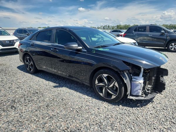 2021 HYUNDAI ELANTRA