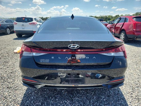 2021 HYUNDAI ELANTRA