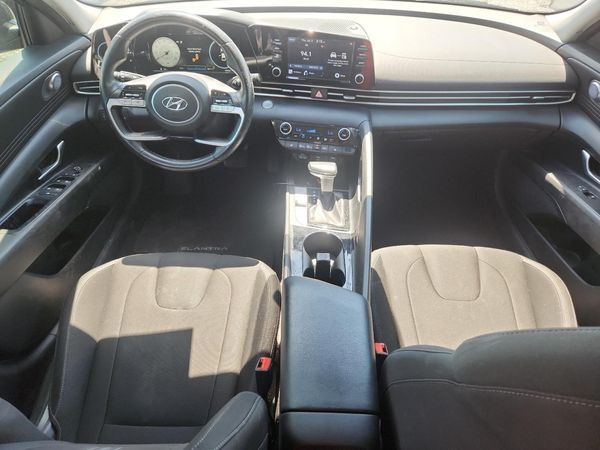 2021 HYUNDAI ELANTRA
