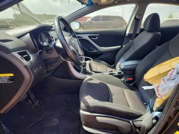 2016 HYUNDAI ELANTRA