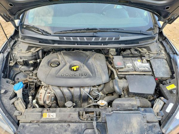 2016 HYUNDAI ELANTRA