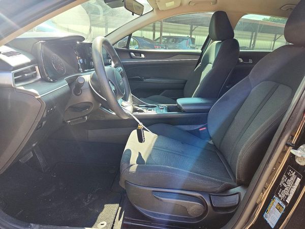 2022 KIA K5 LXS