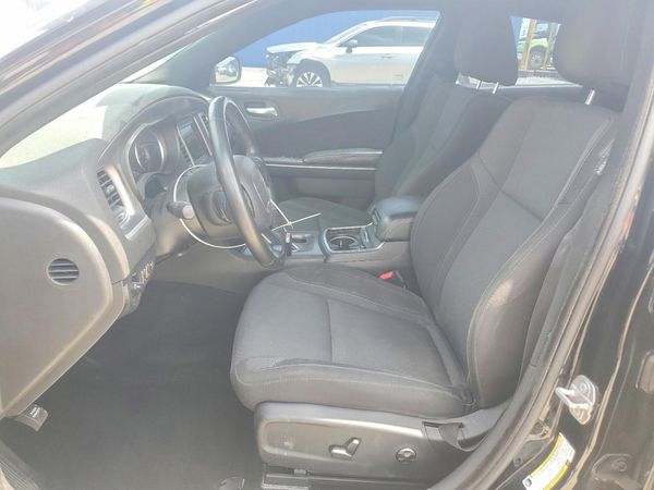 2019 DODGE CHARGER SXT