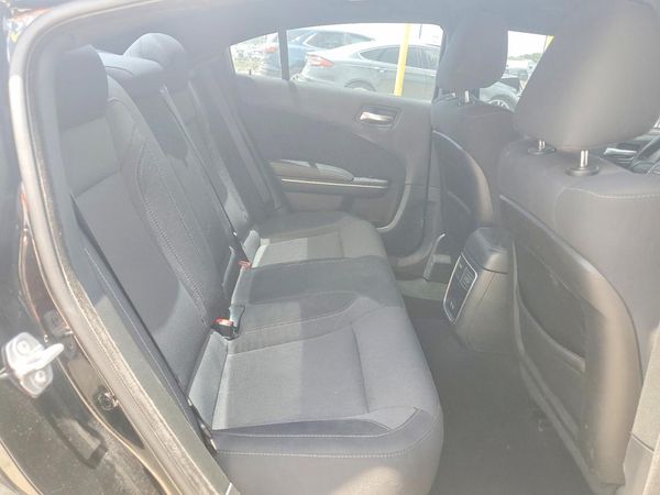 2019 DODGE CHARGER SXT